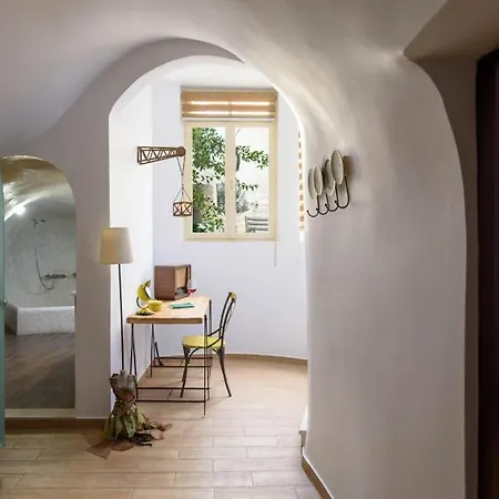 Вилла Santorini Тира