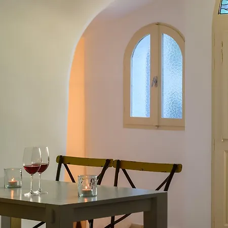 Villa Santorini *