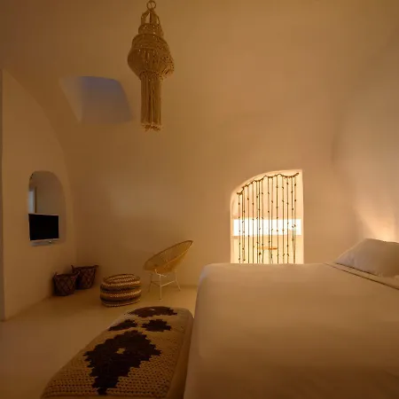Villa Santorini *
