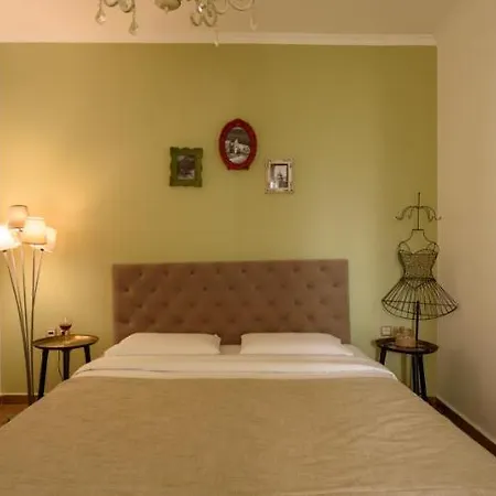 Villa Santorini Fira (Santorini)