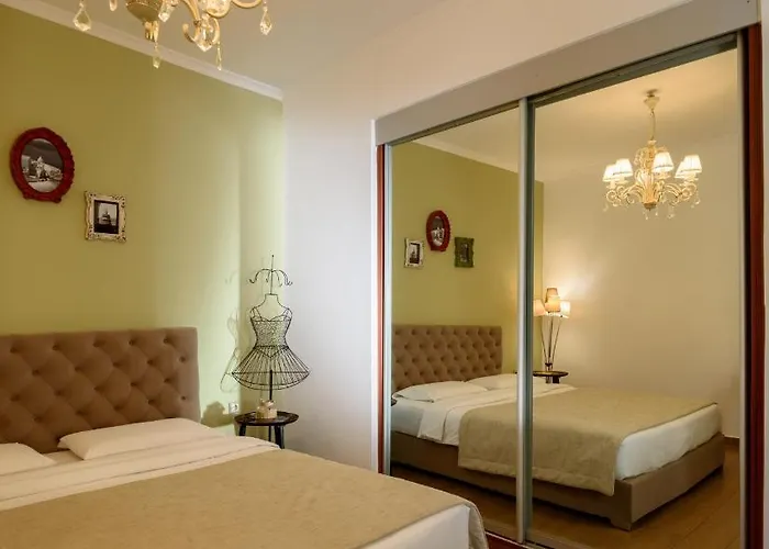 Santorini * Fira (Santorini)